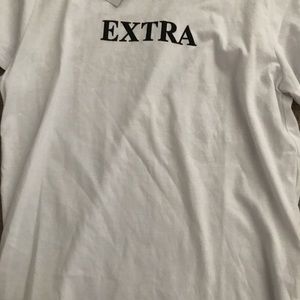 White short sleeve t- shirt